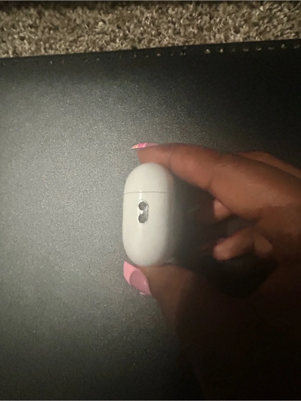Apple White Earbud Headphones - Wireless In-Ear Pods
